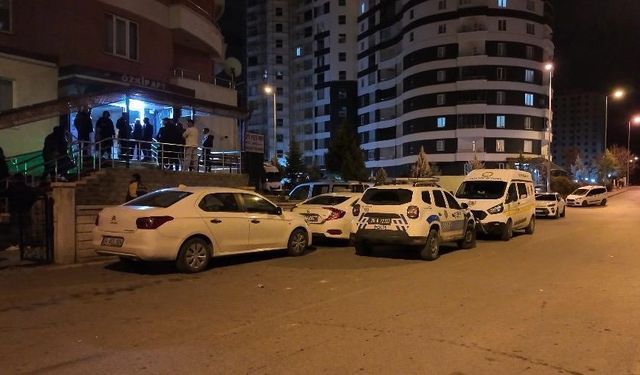 İş arkadaşı tarafından evde ölü bulundu