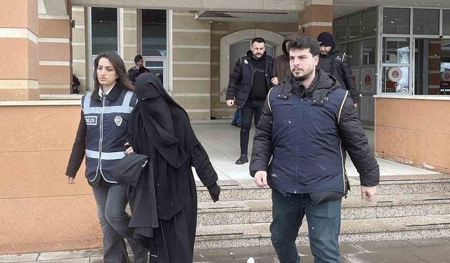 Kastamonu'da DEAŞ operasyonunda gözaltına alınan 2 şüpheli tutuklandı