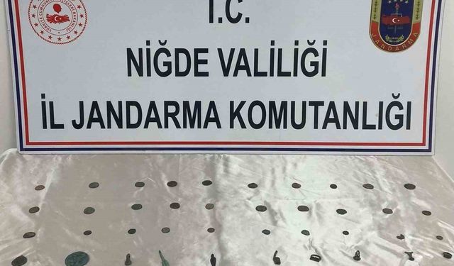 Niğde'de 'Anadolu Mirası Operasyonu': 42 parça eser ele geçirildi