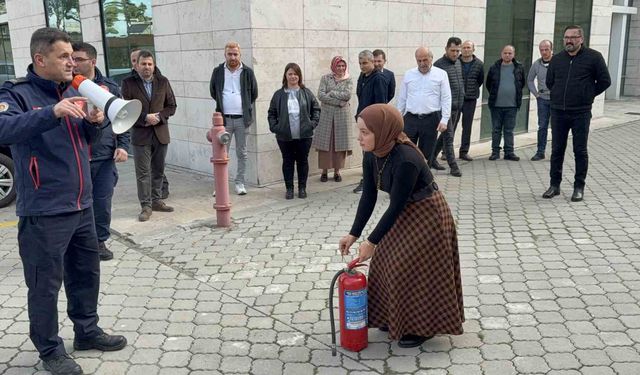 Samsun Adliyesi'nde yangın söndürme tatbikatı