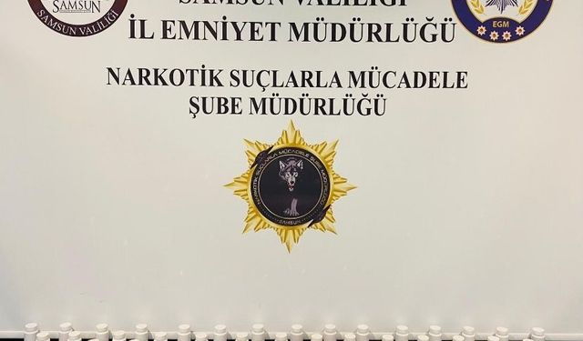 Samsun'da uyuşturucu operasyonu: 3 bin 920 adet sentetik ecza hap ele geçirildi