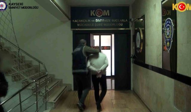 Yüksek maliyetli kanser ilaçlarını usulsüz şekilde temin edip kamuyu 88 milyon zarara uğrattılar