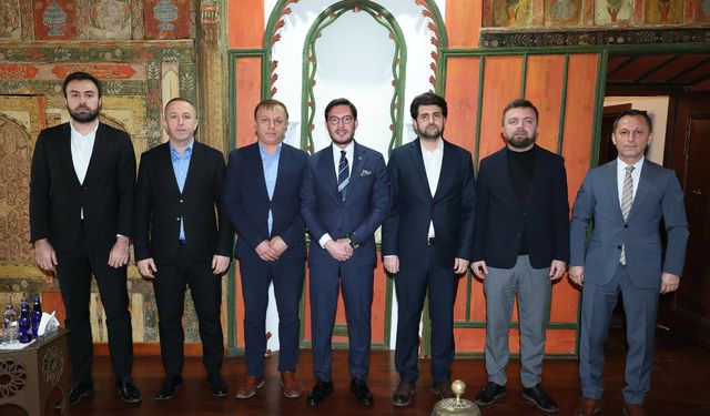 Tokat Belediyesi'nde Kadrolu İşçileri Kapsayan Toplu İş Sözleşmesi Görüşmeleri Başladı