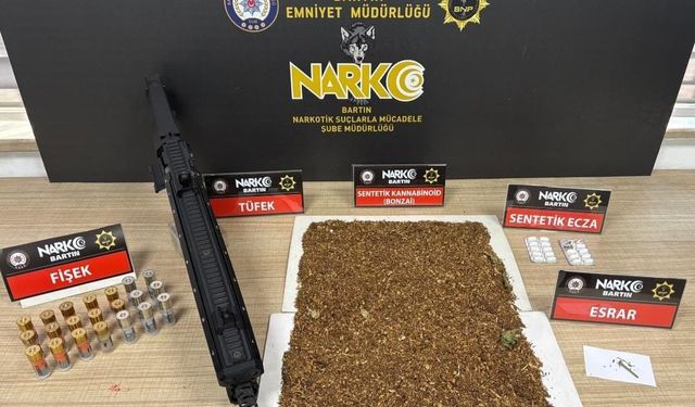 Bartın'da 10 bin adet dolu makaron ele geçirildi