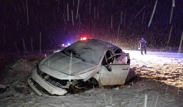 Çorum'da kar yağışı kazayı beraberinde getirdi: 7 yaralı