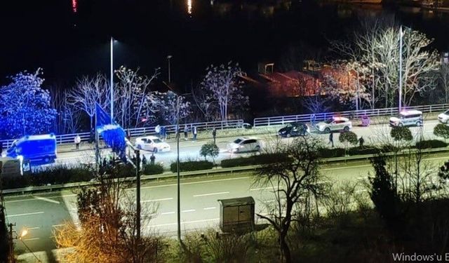 Kaza sonrası kavgaya tutuştular