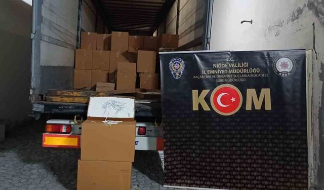 Niğde'de kaçak tütün operasyonu: 1 milyon makaron ele geçirildi