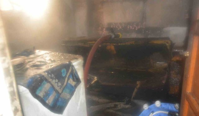 Ordu'da apartmanın zemin katında yangın