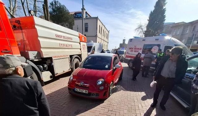 Sinop'ta otomobilin çarptığı yaya yaralandı