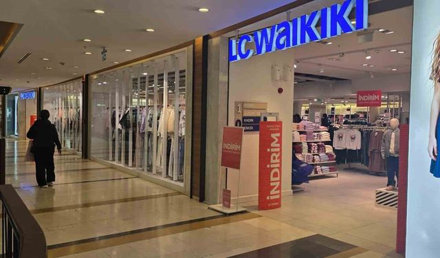 Alarmlarını parçaladıkları 10 bin liralık kıyafetle kayıplara karıştılar