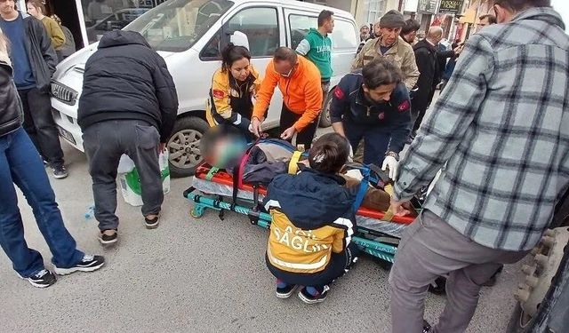 Beton mikserinin altında kalan yaşlı adam yaralandı