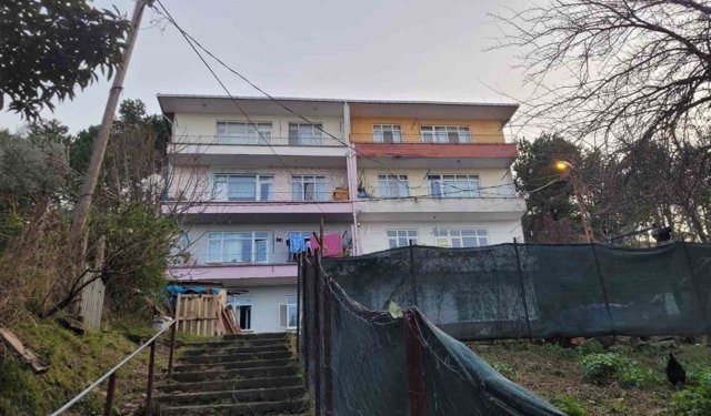 Kastamonu'da iki gündür haber alınamayan kadın evinde ölü bulundu