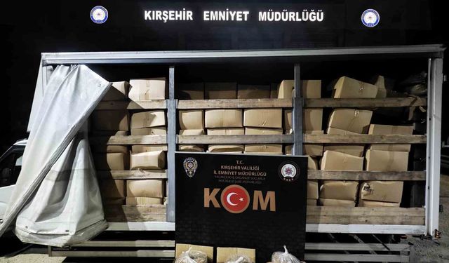 Kırşehir'de 3,4 ton kaçak tütün ele geçirildi