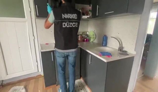 Uyuşturucudan 2 kişi tutuklandı, 69 kişi hakkında işlem yapıldı