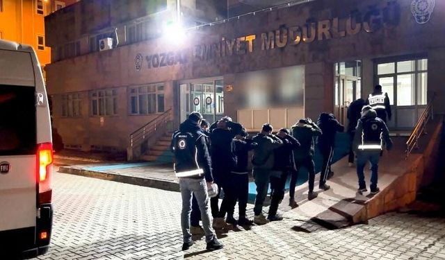 Yozgat'ta göçmen kaçakçısı 3 kişi tutuklandı