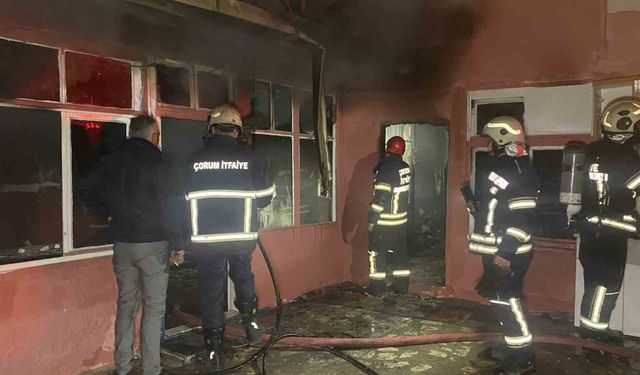 Çorum'da gecekondu yangını