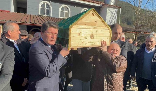 Eski Adalet Bakanı Tunç'un acı günü