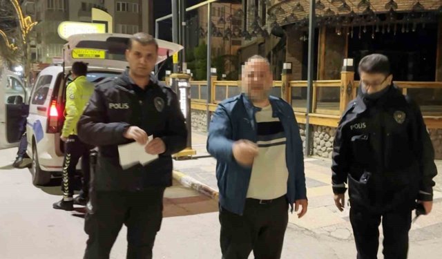 'Esnafım' diyen alkollü sürücünün ehliyetine el konuldu