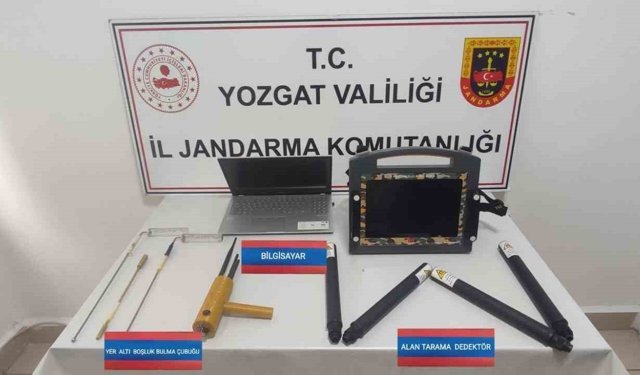 Kaçak kazı yapmak istediler, suçüstü yakalandılar