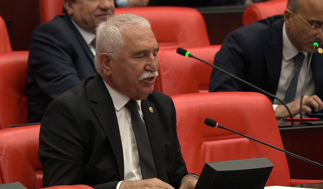 CHP'li Durmaz Gençlerin Barınma Krizi İçin Meclis’e Kanun Teklifi Sundu