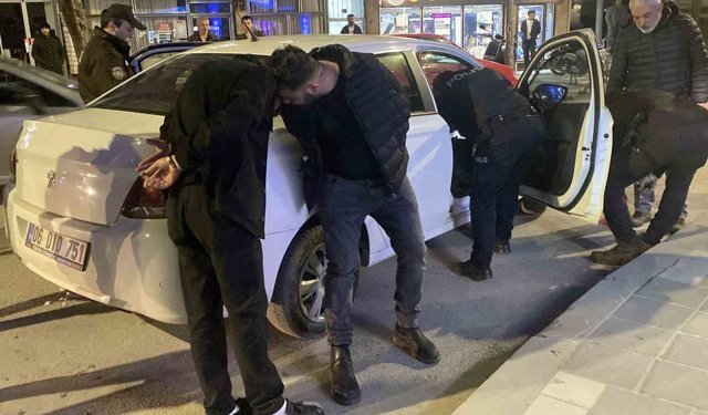 Bolu'da alacak verecek kavgasında silahlar konuştu