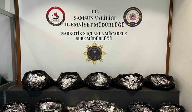 Depoya saklanmış 44 bin 800 adet uyuşturucu hap ele geçirildi