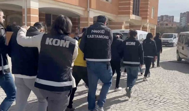 Kastamonu'da uyuşturucuyla yakalanan 3 sanığa 12'şer yıl hapis