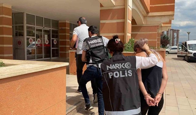 Motosiklette uyuşturucuyla yakalanan sanıklara 15'er yıl hapis cezası
