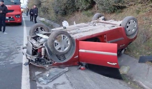 Orman Bölge Müdürlüğü görevlilerini taşıyan araç takla attı: 3 yaralı
