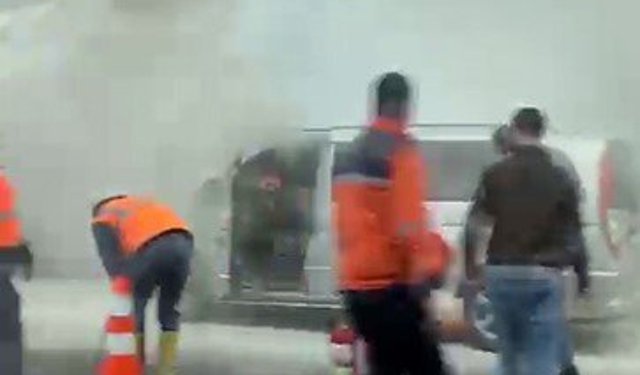 TEM'de minibüs yangını