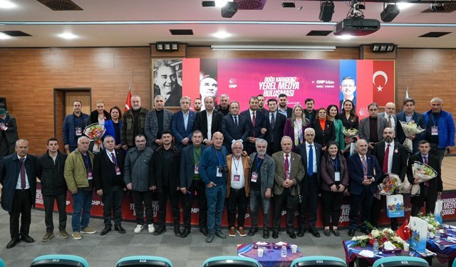 CHP, yerel basının dertlerini dinliyor