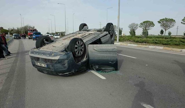 Aksaray'da otomobil ile hafif ticari araç çarpıştı: 2 yaralı