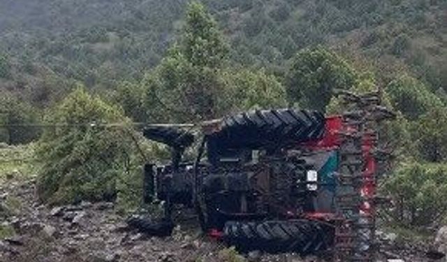 Çorum'da traktör şarampole devrildi: 1 yaralı