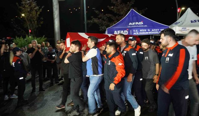 Arama-Kurtarma çalışmalarında hayatını kaybeden AFAD personeli için Rize'de tören düzenlendi