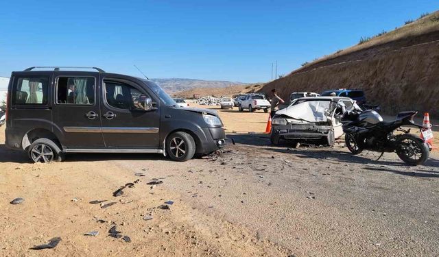 Kırıkkale'de zincirleme kaza: 5 yaralı