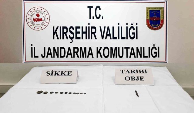 Kırşehir'de tarihi eser operasyonu: Sikke ve objeler ele geçirildi