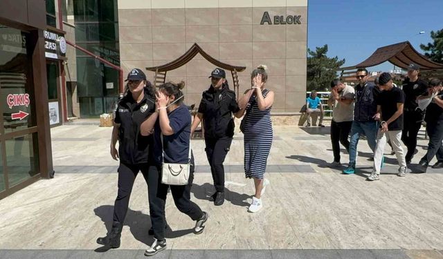 Nevşehir merkezli 120 milyon liralık dolandırıcılık operasyonunda 41 gözaltı