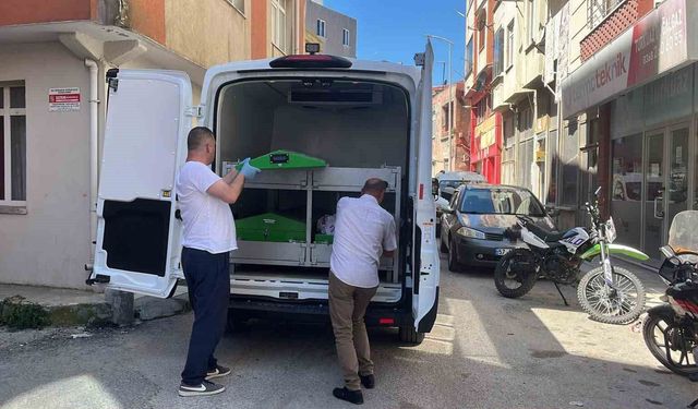 Sinop'ta 56 yaşındaki adam misafirliğe gittiği evde hayatını kaybetti