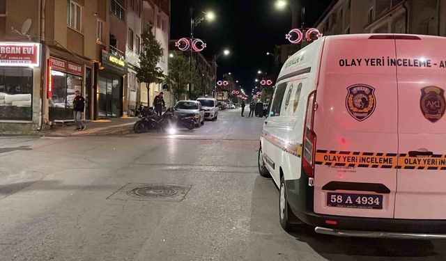 Tartışma bıçaklı kavgaya dönüştü: 1'i ağır 4 yaralı