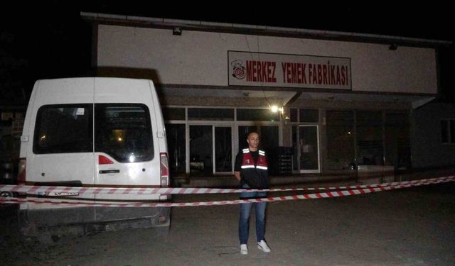 Tartıştığı şahsın çalıştığı iş yerini basıp kurşun yağdırdı: 1 ölü