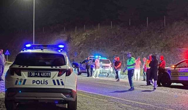 Erciyes'ten bisikletle indiği sırada bisikletten düşen Melikgazi Belediyesi Özel Kalem Müdürü hayatını kaybetti