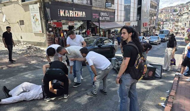 Ereğli'de motosikletin çarptığı yaya yaralandı