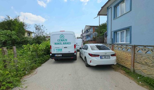 İnşaat işçisi evde kaldığı arkadaşını yanlışlıkla silahla vurarak öldürdü