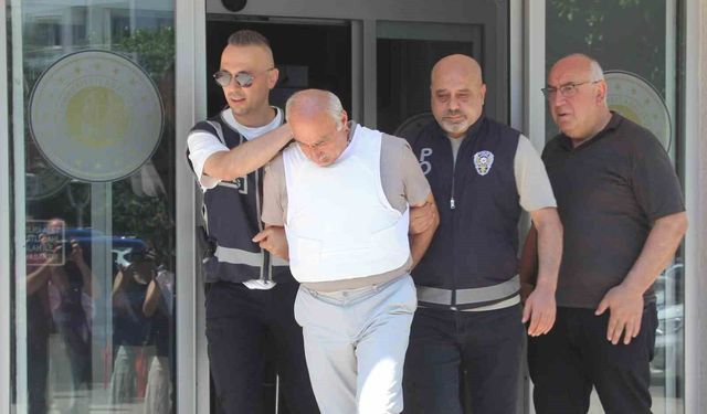 Kardeş katliamında zanlı tutuklandı: Çelik yelekle cezaevine götürüldü