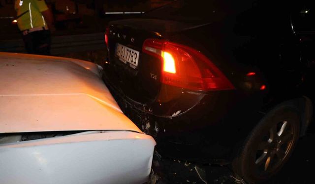 Trafikte selektörlü tartışma kazayla bitti: 2 yaralı