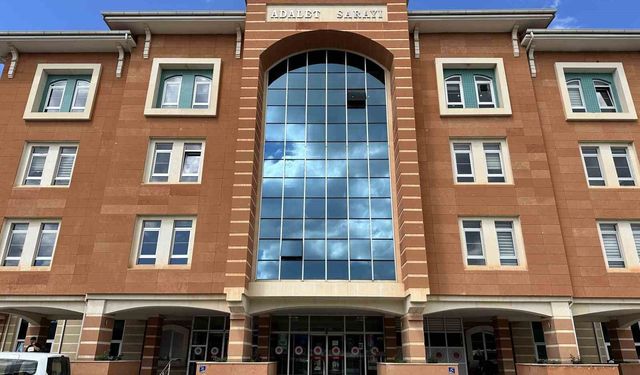 Uyuşturucu operasyonunda yakalanan sanığa 12 yıl hapis cezası