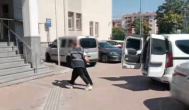 28 yıl kesinleşmiş cezası olan firari polisten kaçamadı