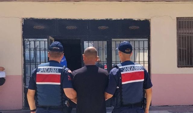 Havza'da 11 yıl 8 ay hapis cezasıyla aranan şahıs jandarma ekiplerince yakalandı