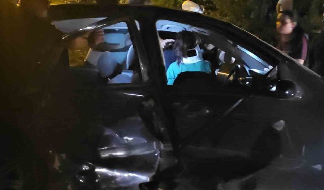 Kastamonu'da iki otomobil çarpıştı: 4 yaralı
