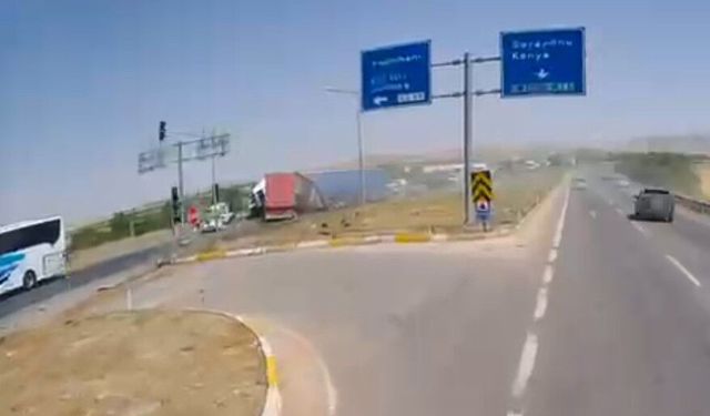 Konya'da 1 kişinin öldüğü, 10 kişinin yaralandığı kaza kamerada